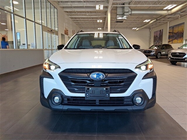 2023 Subaru Outback Premium photo 2