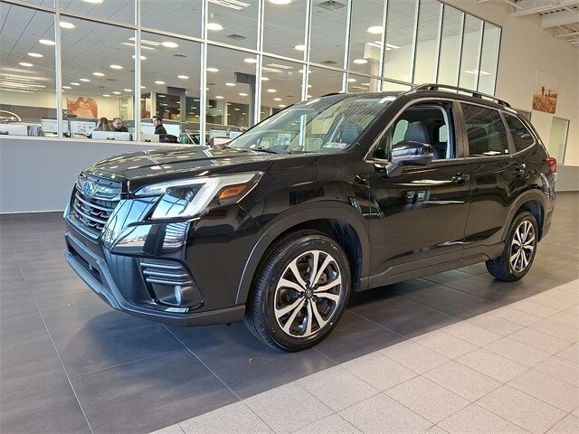 2023 Subaru Forester Limited photo 2