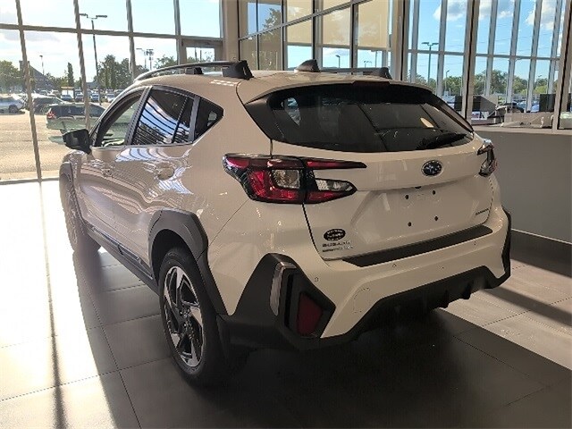 2025 Subaru Crosstrek Limited photo 2