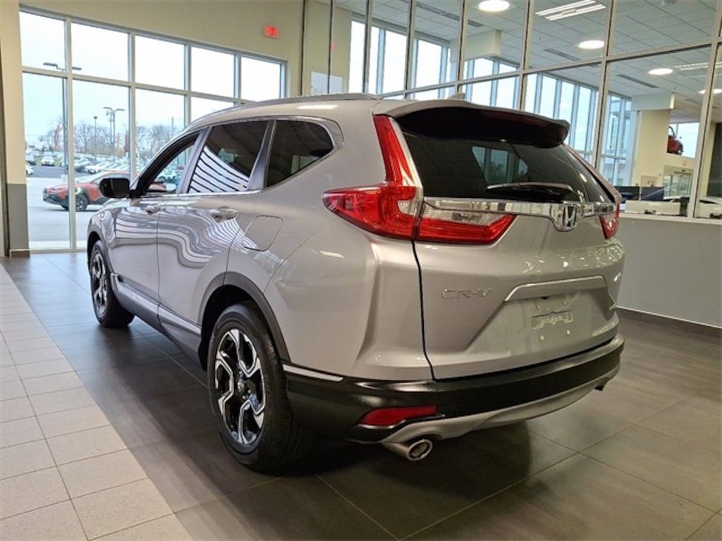 Used 2018 Honda CR-V Touring SUV