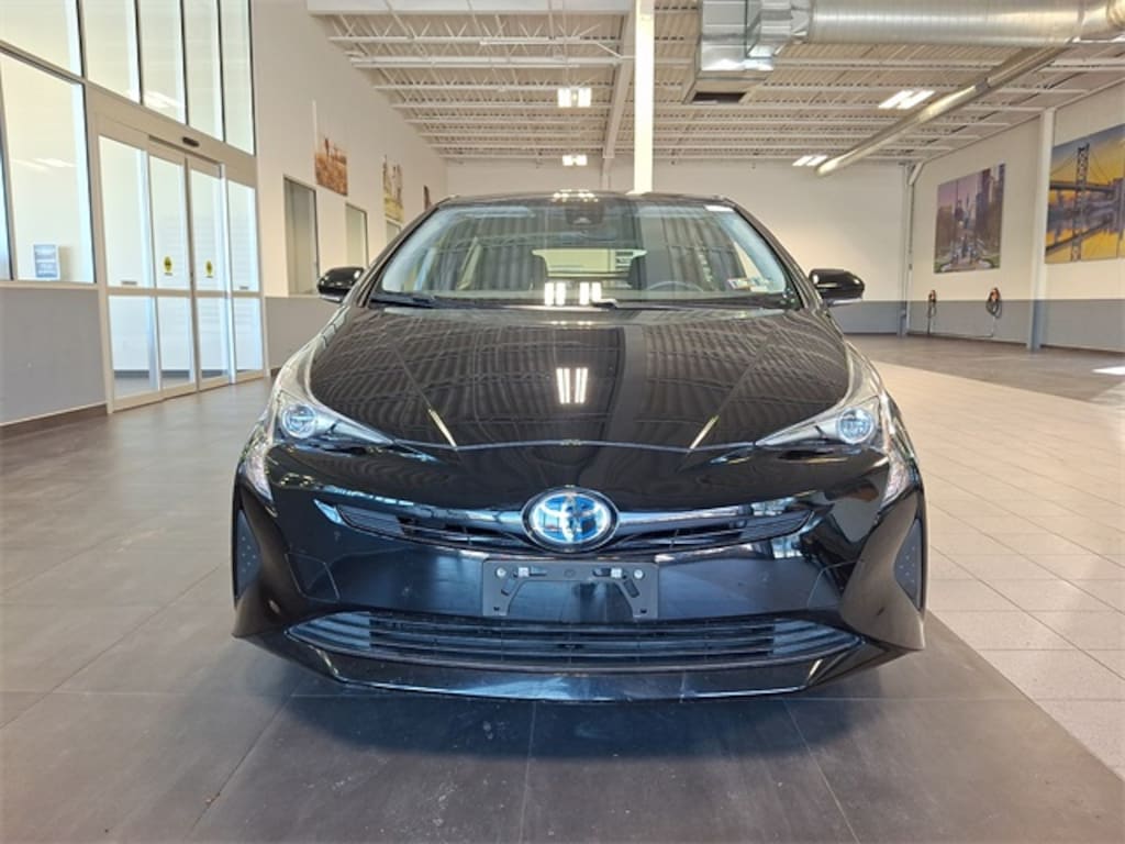 Used 2017 Toyota Prius Four Hatchback