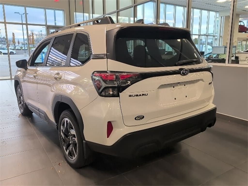 New 2025 Subaru Forester Hybrid Premium SUV