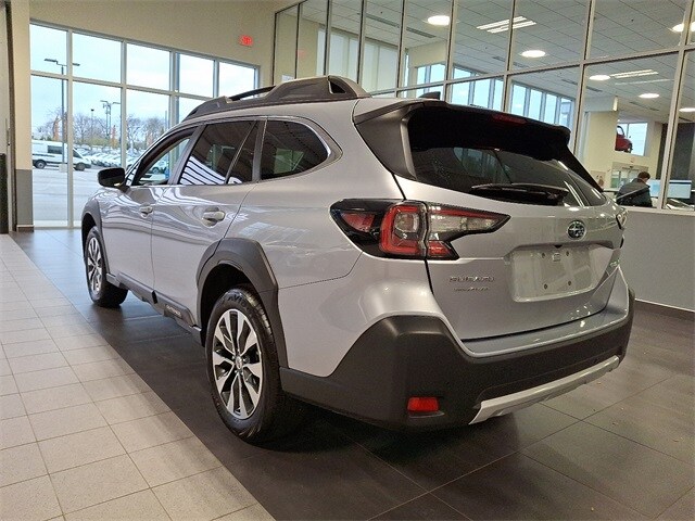 2024 Subaru Outback Limited photo 2