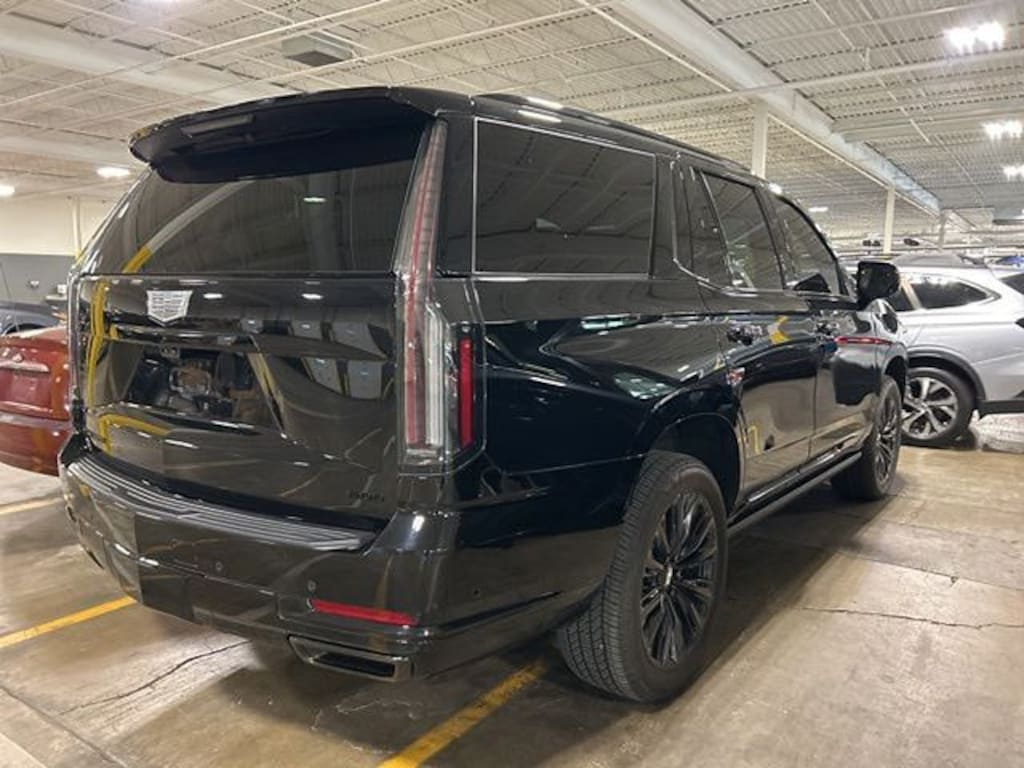 Used 2025 Cadillac Escalade Sport SUV