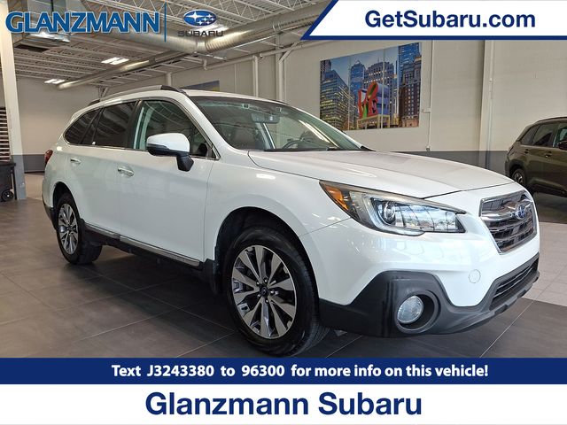 2018 Subaru Outback 2.5i Touring's photo
