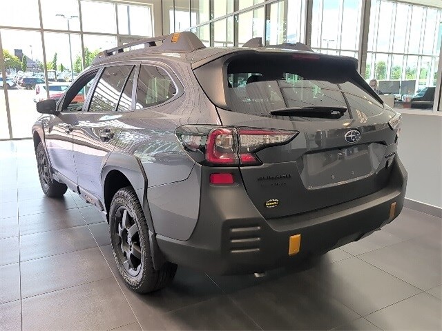 2025 Subaru Outback Wilderness photo 2