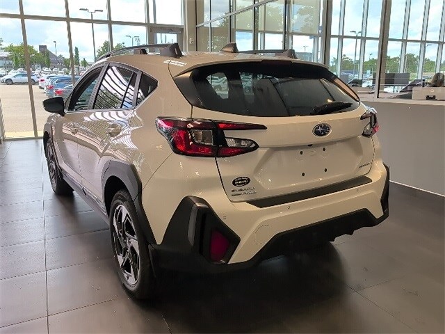 2025 Subaru Crosstrek Limited photo 2