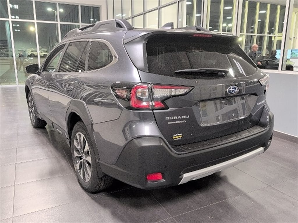 New 2025 Subaru Outback Limited SUV