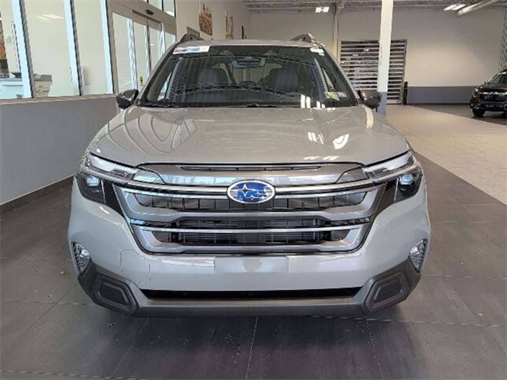 New 2025 Subaru Forester Limited SUV