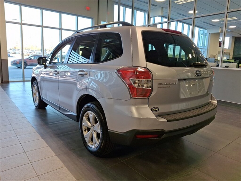 Used 2016 Subaru Forester 2.5i Premium SUV
