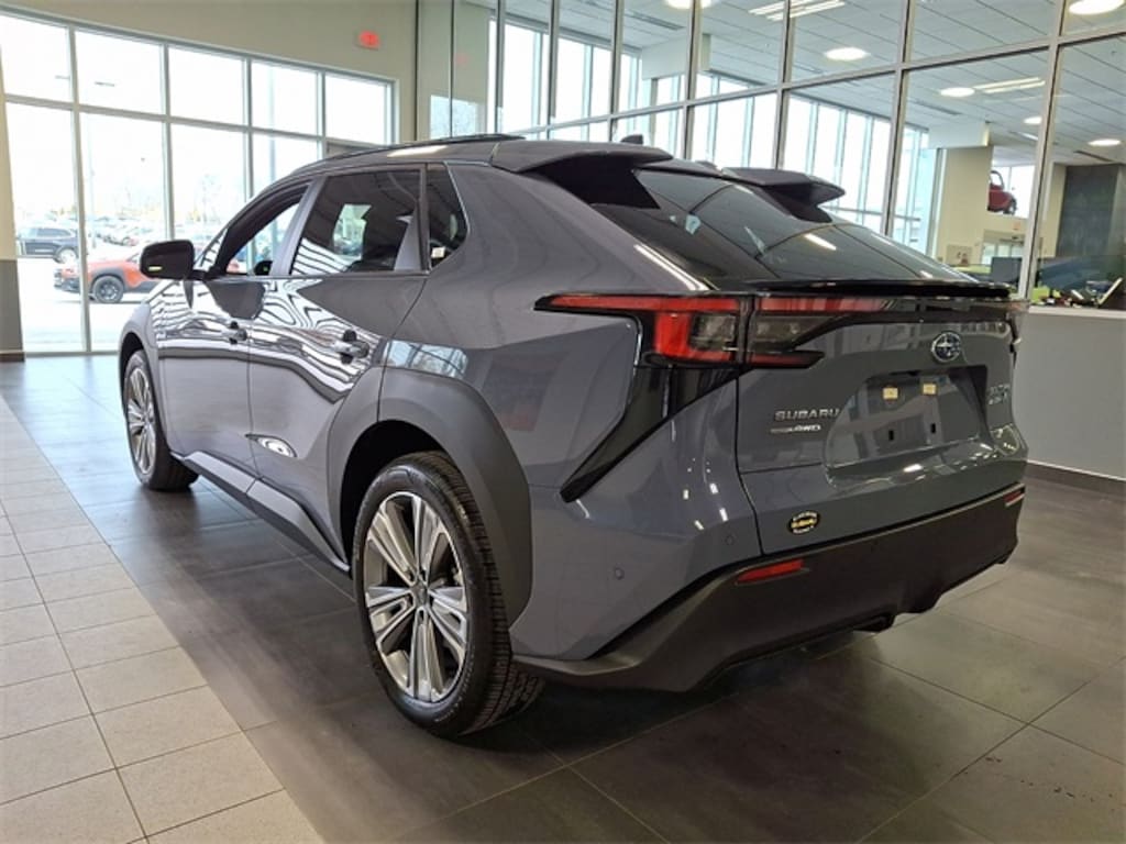 Used 2025 Subaru Solterra Limited SUV