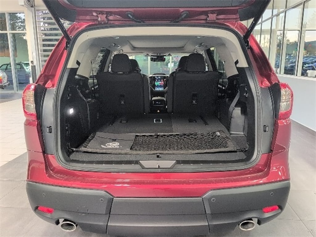 New 2025 Subaru Ascent Limited 7-Passenger SUV
