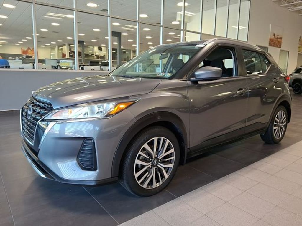Used 2023 Nissan Kicks SV SUV