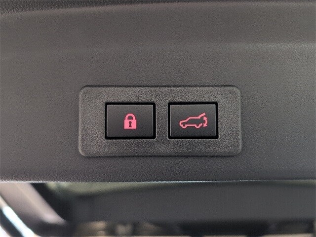 2026 Subaru Ascent Limited - Photo 9