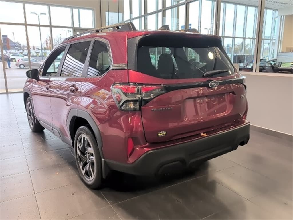 New 2025 Subaru Forester Hybrid Premium SUV