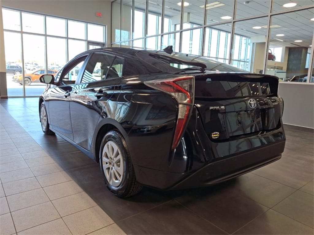 Used 2017 Toyota Prius Four Hatchback