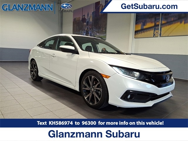 2019 Honda Civic Sport's photo