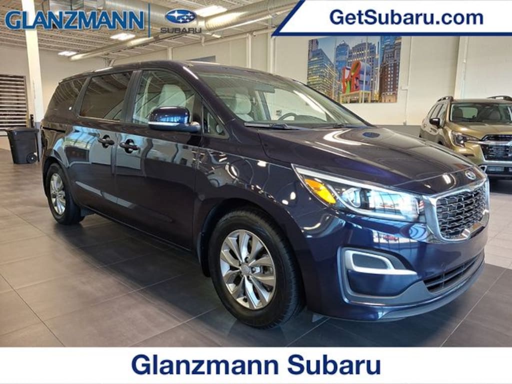 Used 2019 Kia Sedona LX Minivan/Van