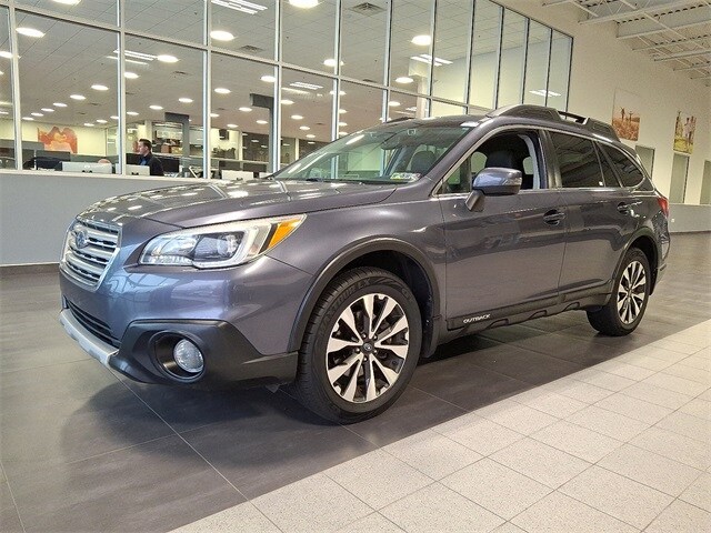 2016 Subaru Outback 2.5i photo 2