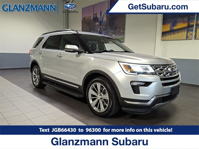 2018 Ford Explorer Limited's photo