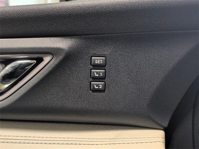 2026 Subaru Ascent Limited - Photo 26