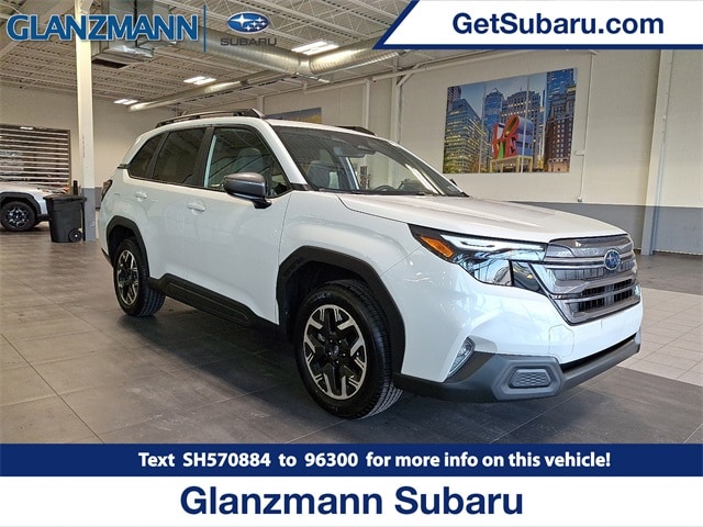 2025 Subaru Forester Premium's photo