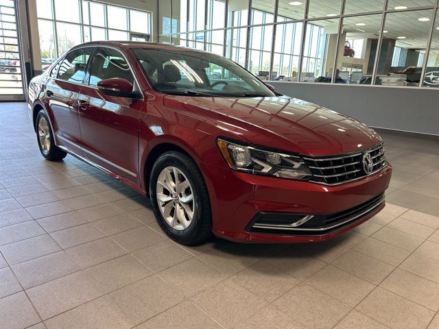2016 Volkswagen Passat S