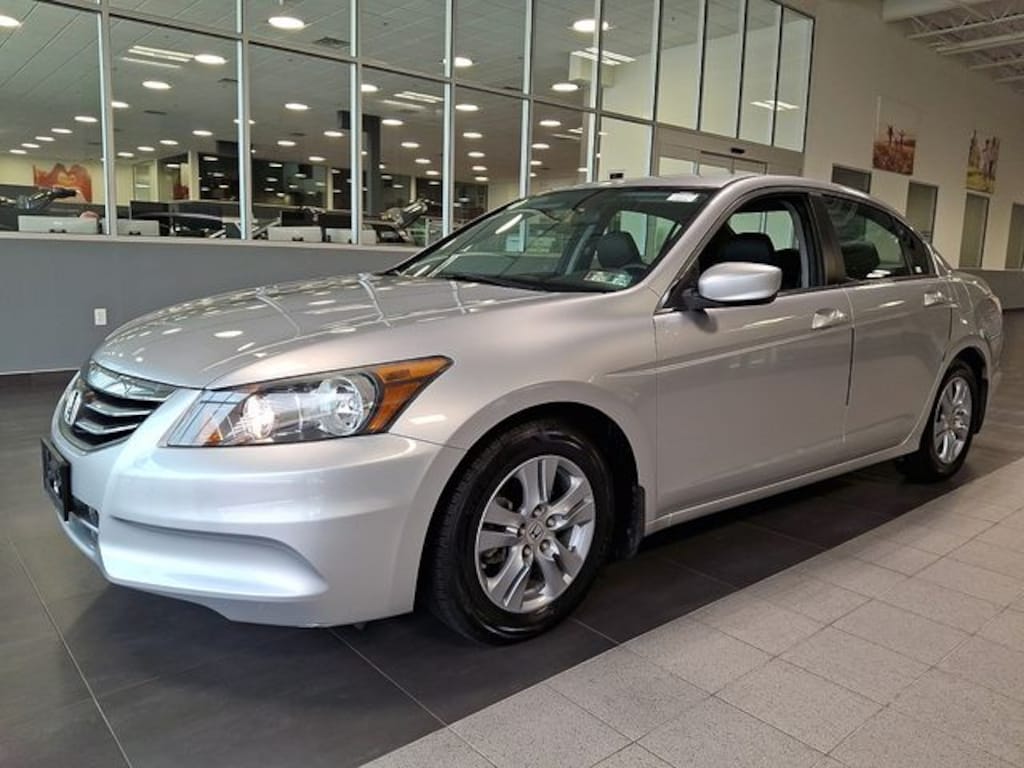 Used 2011 Honda Accord SE Sedan