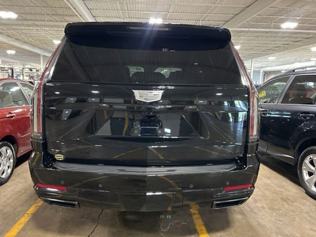 Used 2025 Cadillac Escalade Sport SUV