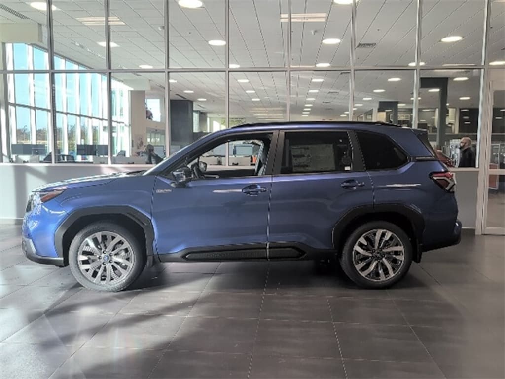 New 2025 Subaru Forester Hybrid Touring SUV