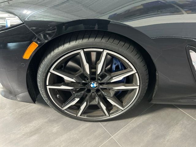 2023 BMW 8 Series M850i - Photo 8