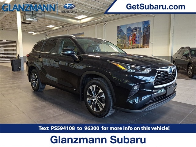 2023 Toyota Highlander XLE's photo