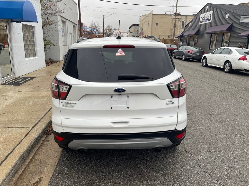 2018 Ford Escape SE photo 3