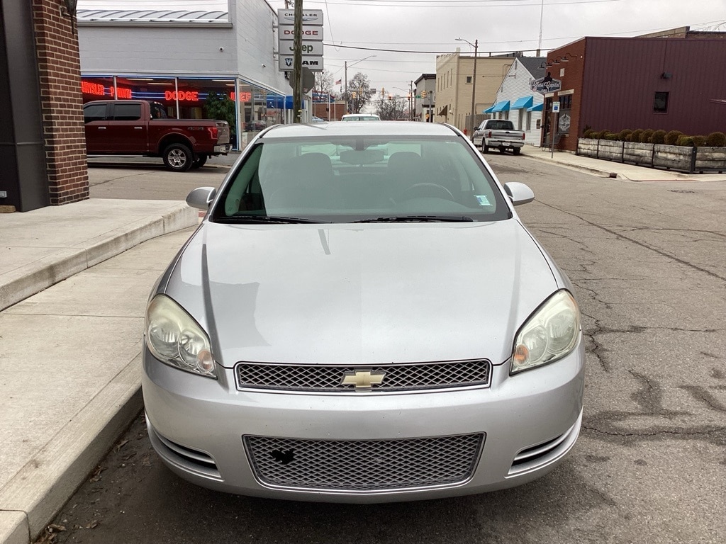 Used 2013 Chevrolet Impala LT with VIN 2G1WB5E39D1130849 for sale in Dunkirk, IN