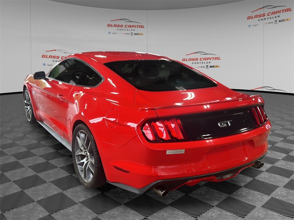 2015 Ford Mustang GT Premium photo 4
