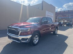 2025 Ram 1500 BIG HORN CREW CAB 4X4 5'7 BOX Pickup