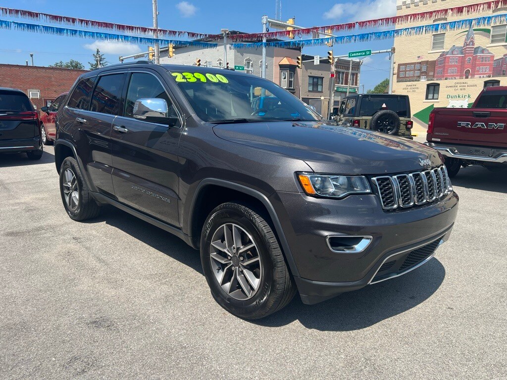 2021 Jeep Grand Cherokee Limited photo 3