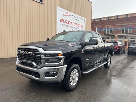 2025 Ram 2500 BIG HORN CREW CAB 4X4 6'4 BOX Pickup