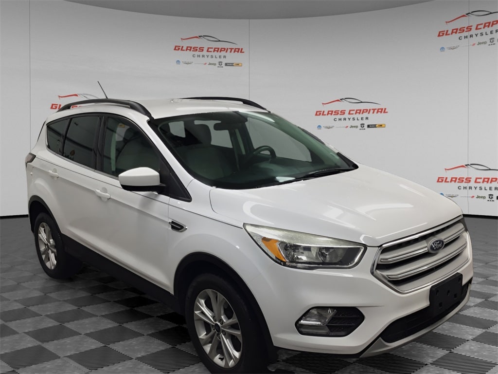 2018 Ford Escape SE's photo
