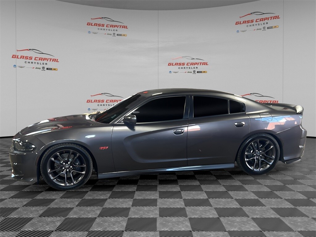 2022 Dodge Charger R/T Scat Pack photo 2