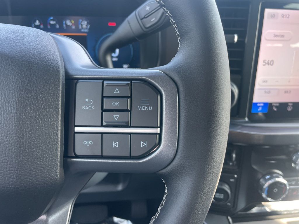 2025 Ford F-250 Super Duty Lariat - Photo 16
