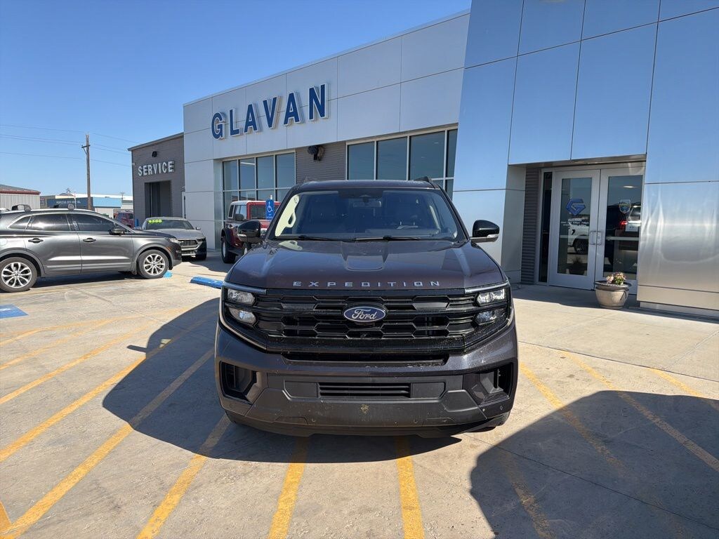 Used 2025 Ford Expedition Active SUV