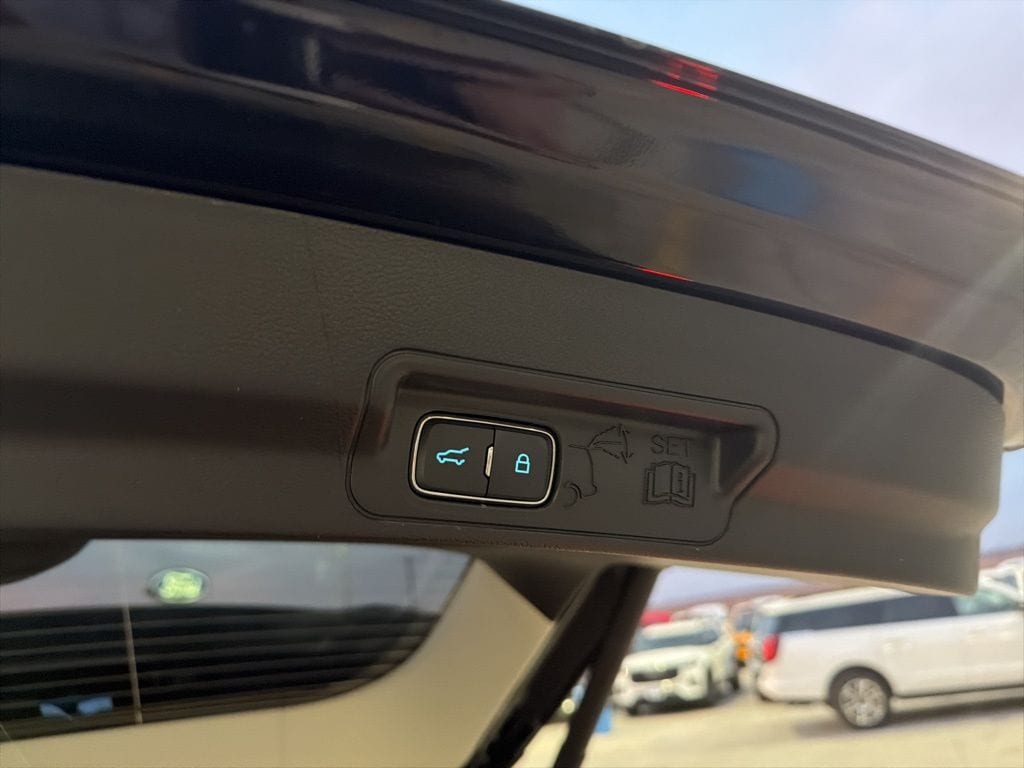 2026 Ford Explorer Active - Photo 22
