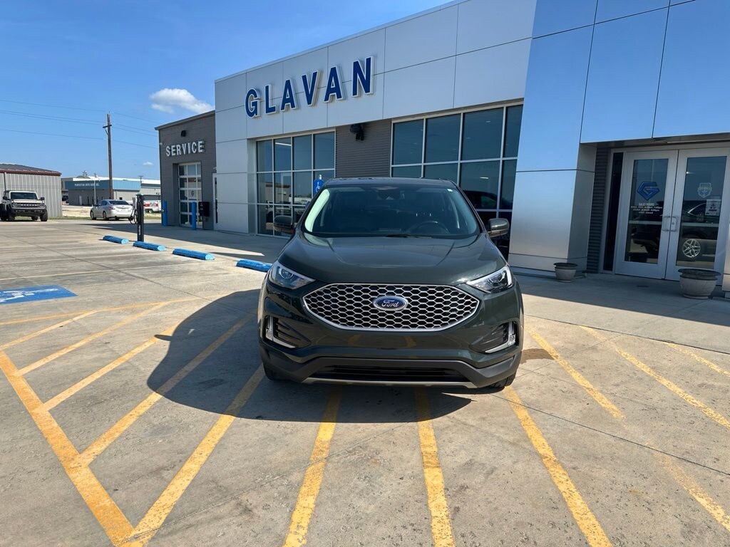 Used 2024 Ford Edge SEL SUV