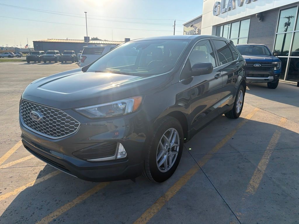 Used 2024 Ford Edge SEL SUV