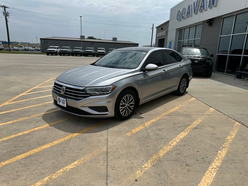 Used 2019 Volkswagen Jetta 1.4T SE Sedan