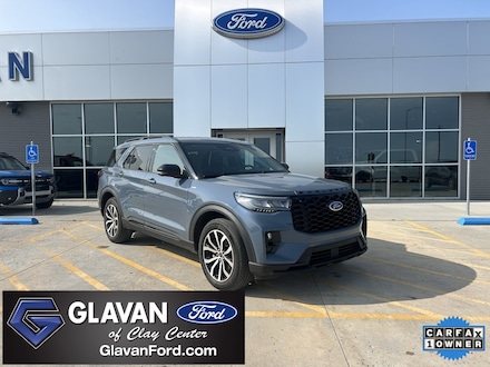 2025 Ford Explorer ST-Line SUV