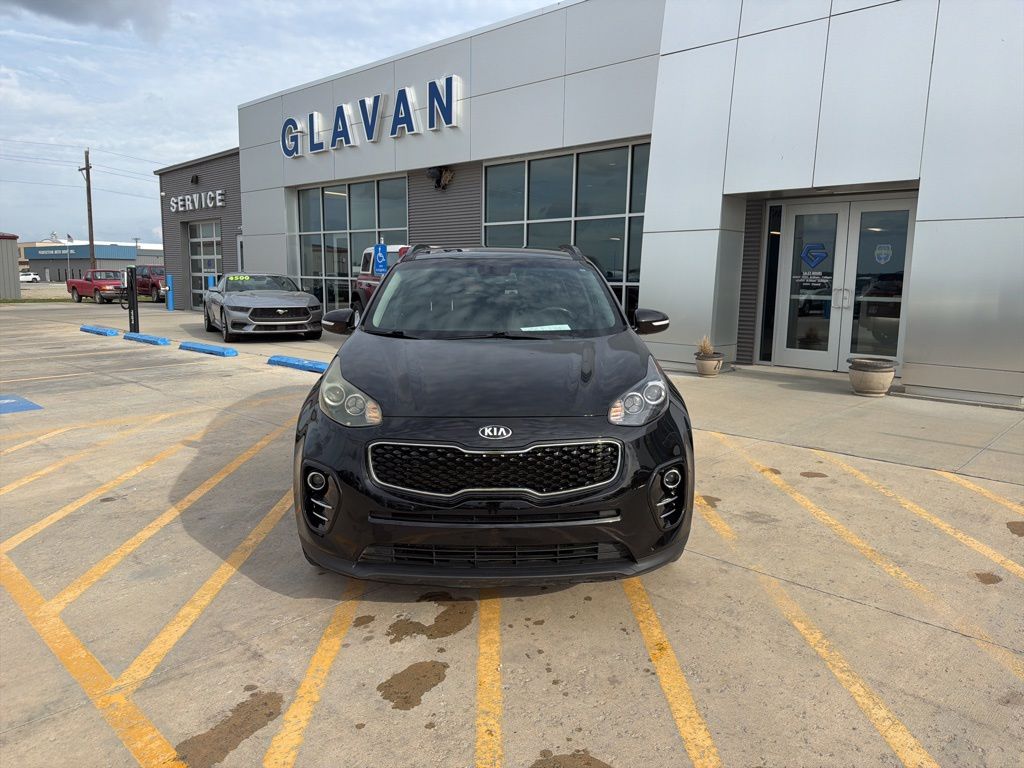 Used 2018 Kia Sportage EX with VIN KNDPN3AC2J7421298 for sale in Clay Center, KS