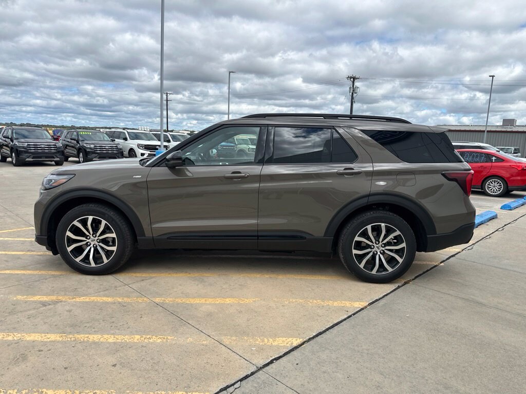 New 2027 Ford Explorer ST-Line SUV