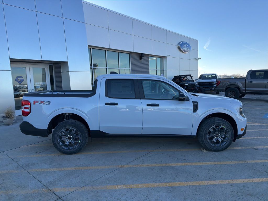 2026 Ford Maverick XLT - Photo 11